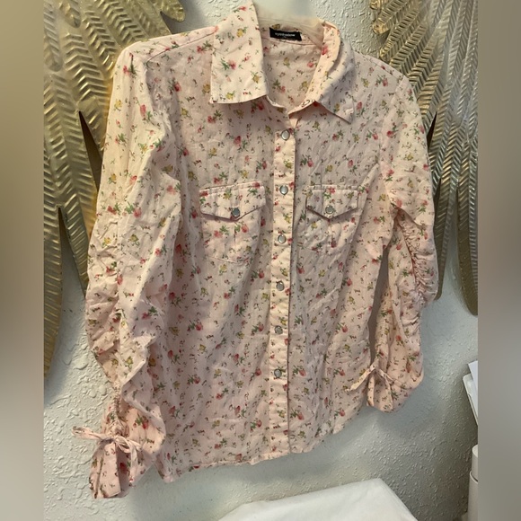 Eyeshadow Tops - Vintage eyeshadow Y2K long sleeve floral button up top size small